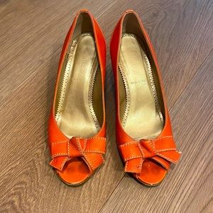 Adorable leather orange bow peep toe heels from J Crew - size 8